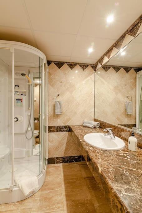 Apartemen Frontline 2 Bed Apartment, San Pedro De Alcantara Marbella